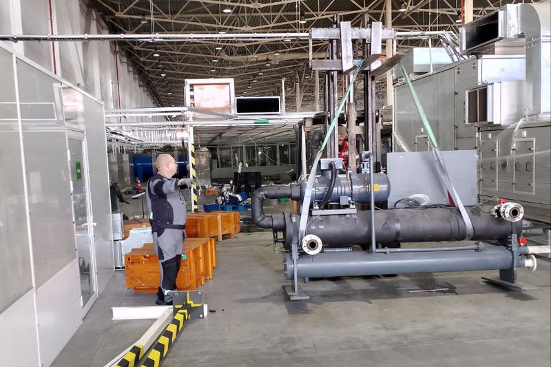 5 Новосиирск погрузка демонтированного оборудования вилочным фронтальником